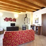 Casale Manzoni Apartamento