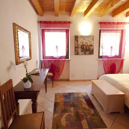 Casale Manzoni *
