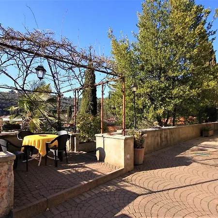 Casale Manzoni Апартаменты *