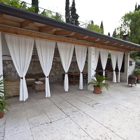 Casale Manzoni Apartamento