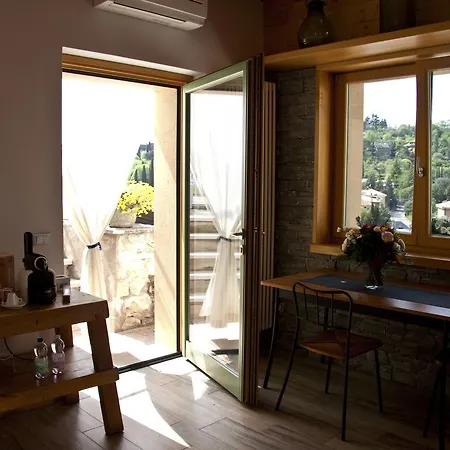 Casale Manzoni 아파트 베로나