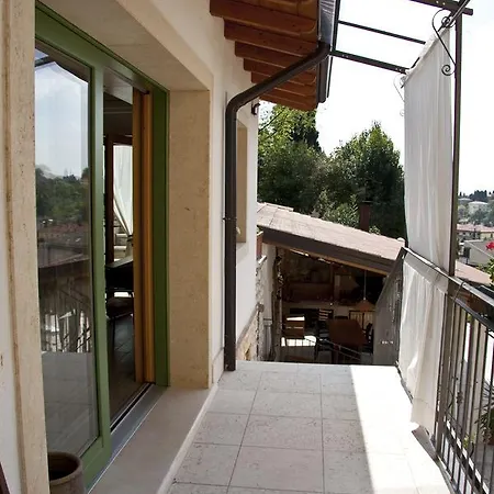 Casale Manzoni Apartamento