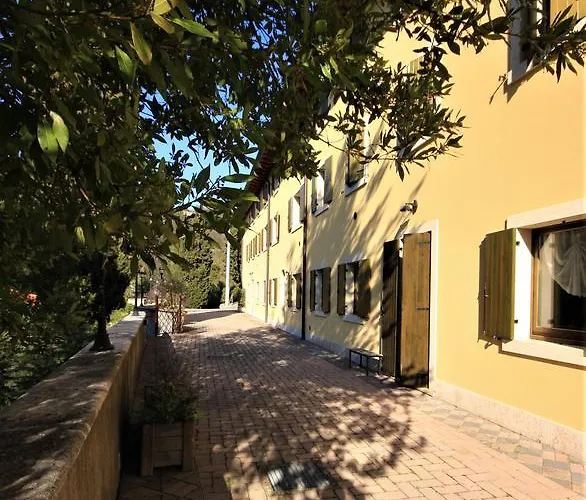 Casale Manzoni Верона